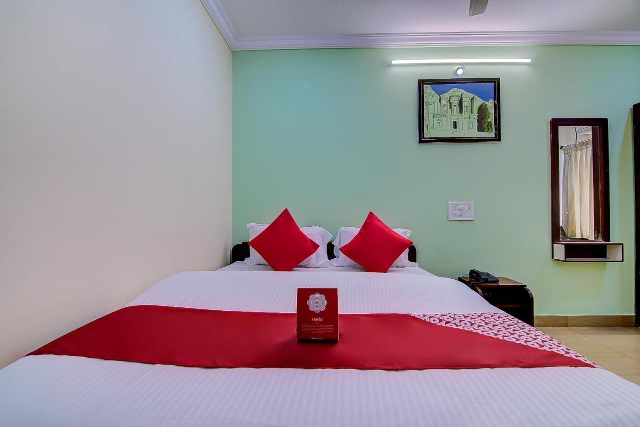 Oyo Lalitha Delight Hotel Visakhapatnam Eksteriør billede