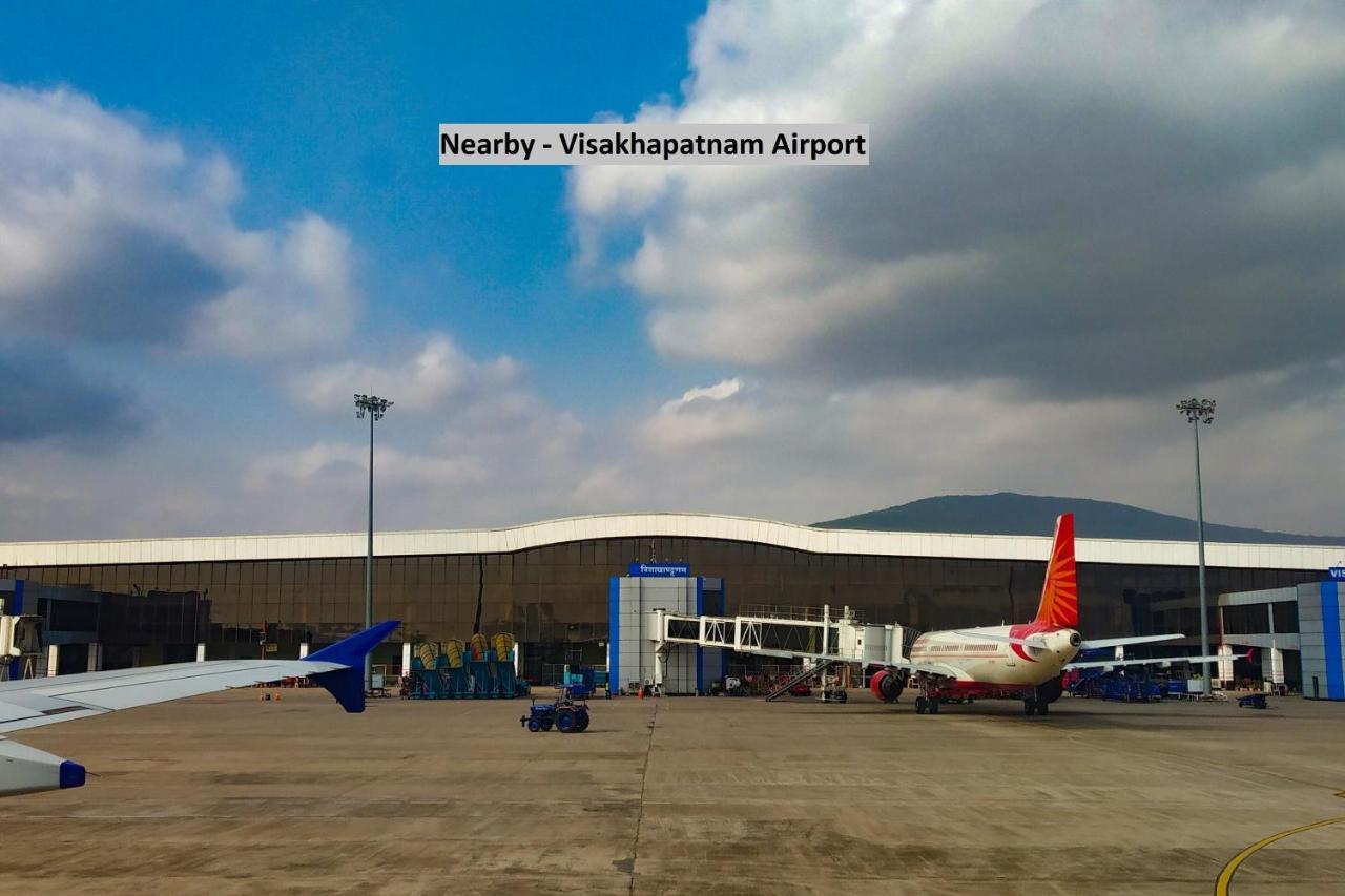 Oyo Lalitha Delight Hotel Visakhapatnam Eksteriør billede