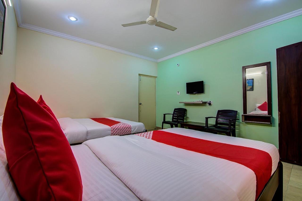 Oyo Lalitha Delight Hotel Visakhapatnam Eksteriør billede